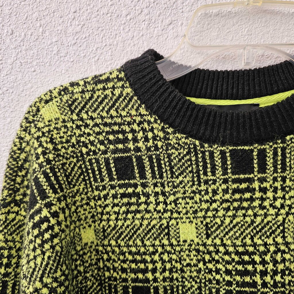 NWT Print sweater