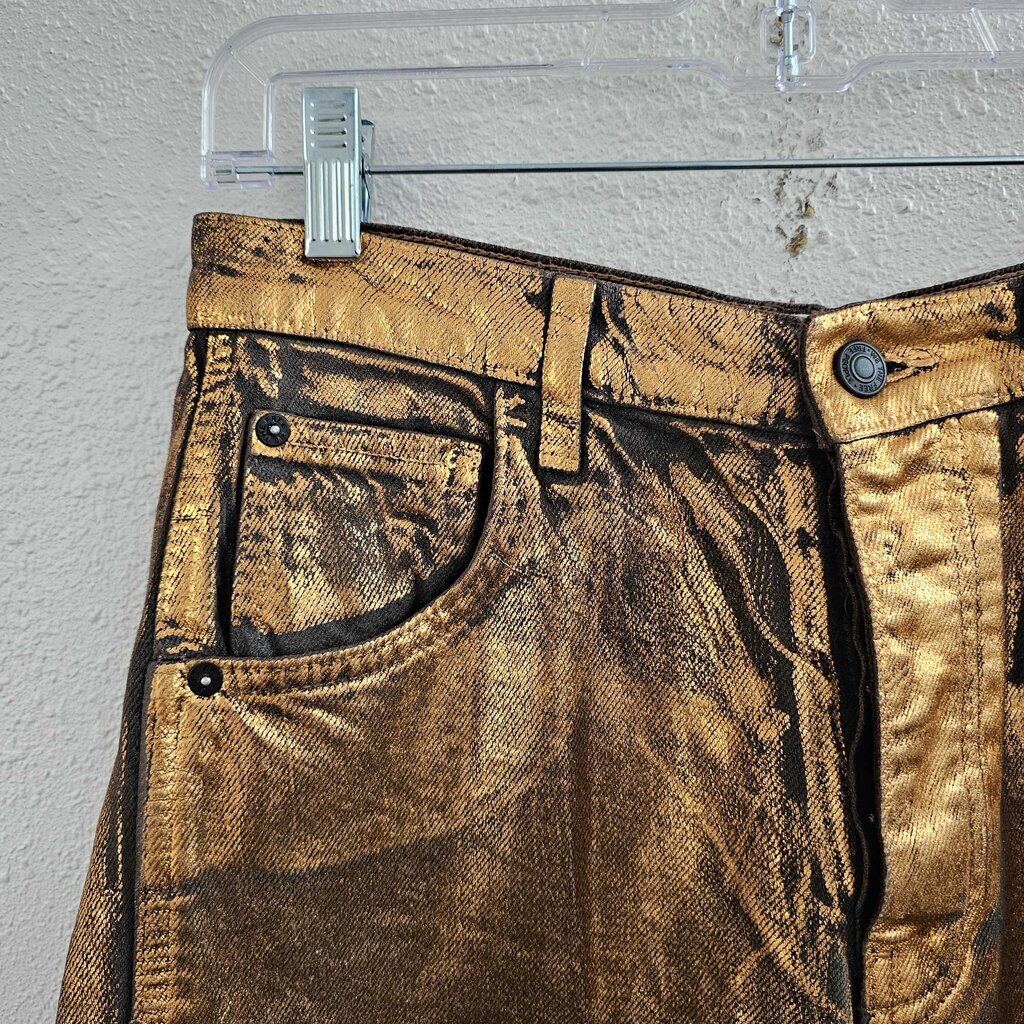 Metallic wash