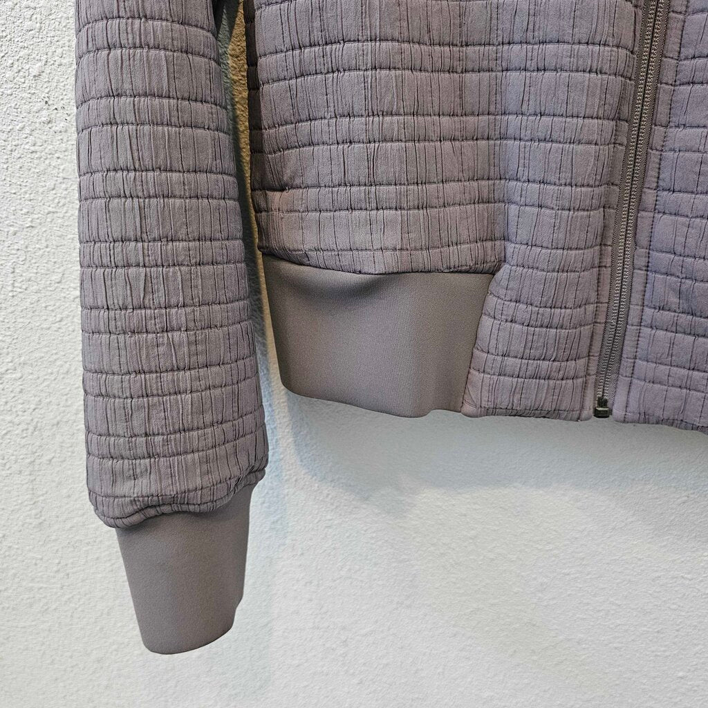 Textured bomber jacket zip
