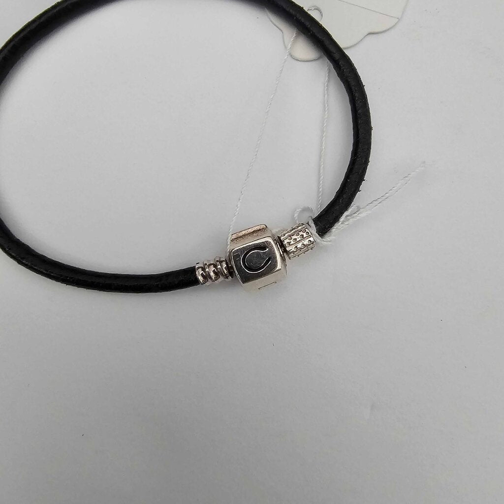 chamilia leather