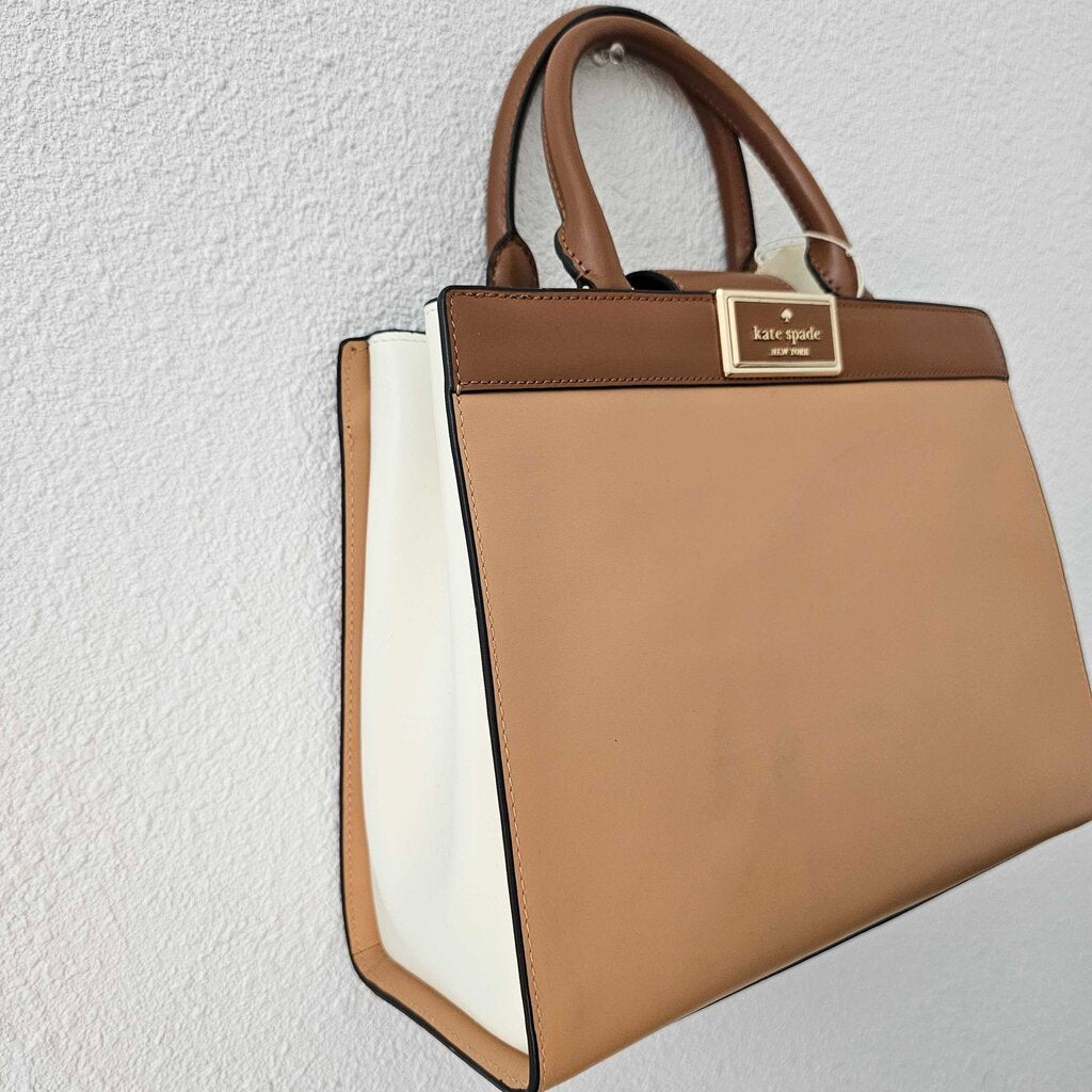 Colorblock tophandle