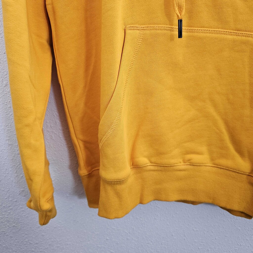 NWT