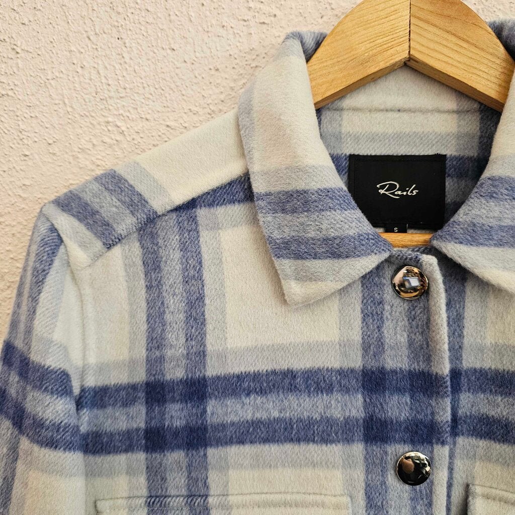 Plaid jacket with silver snaps