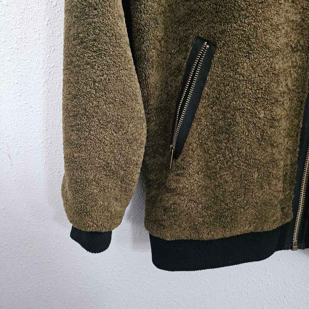 bomber