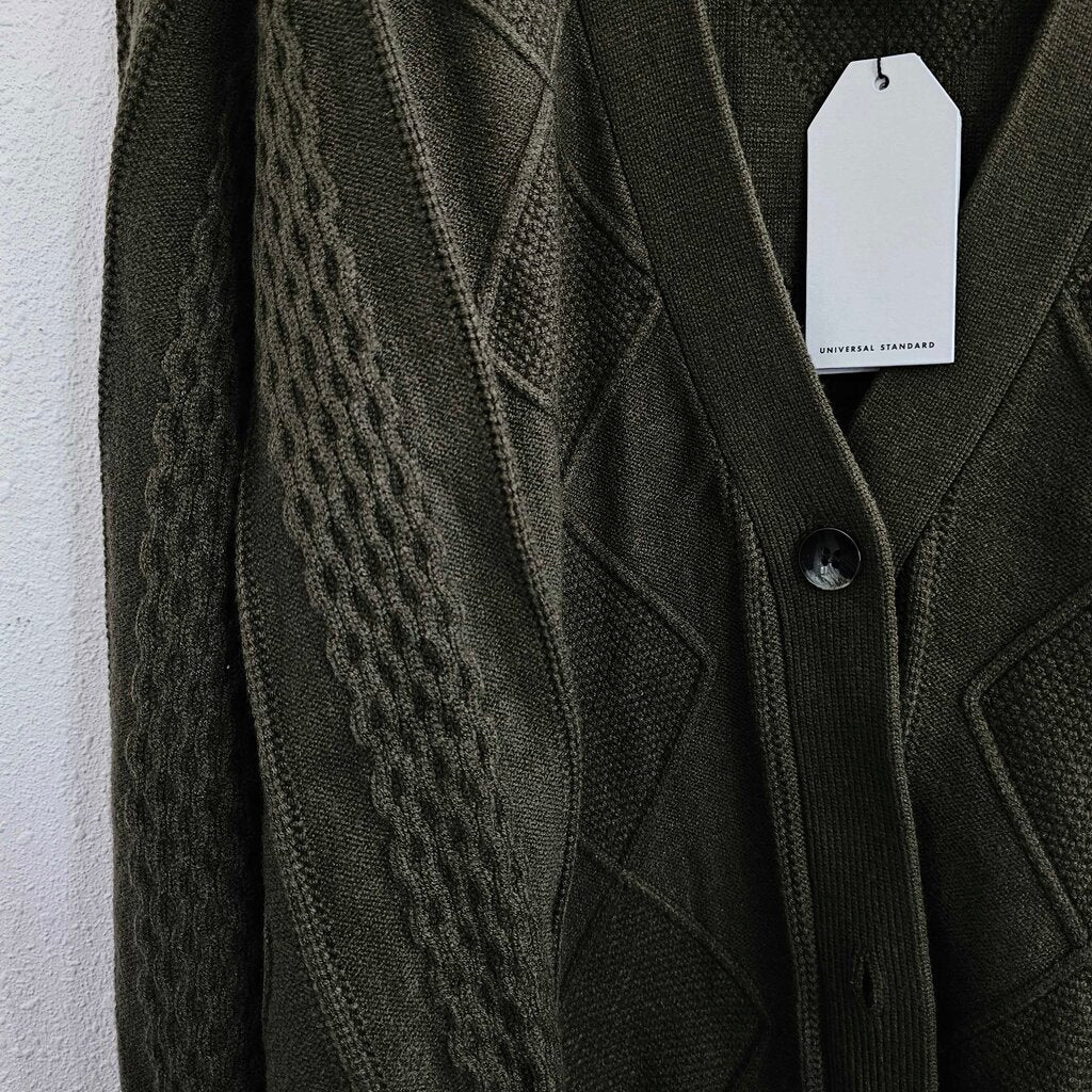 Button up cardigan NWT