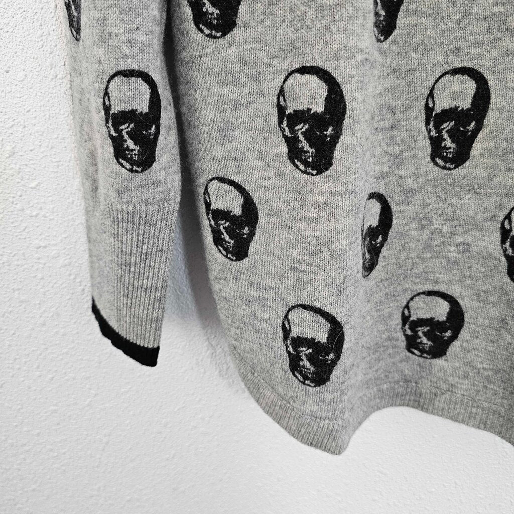 Cashmere skull print