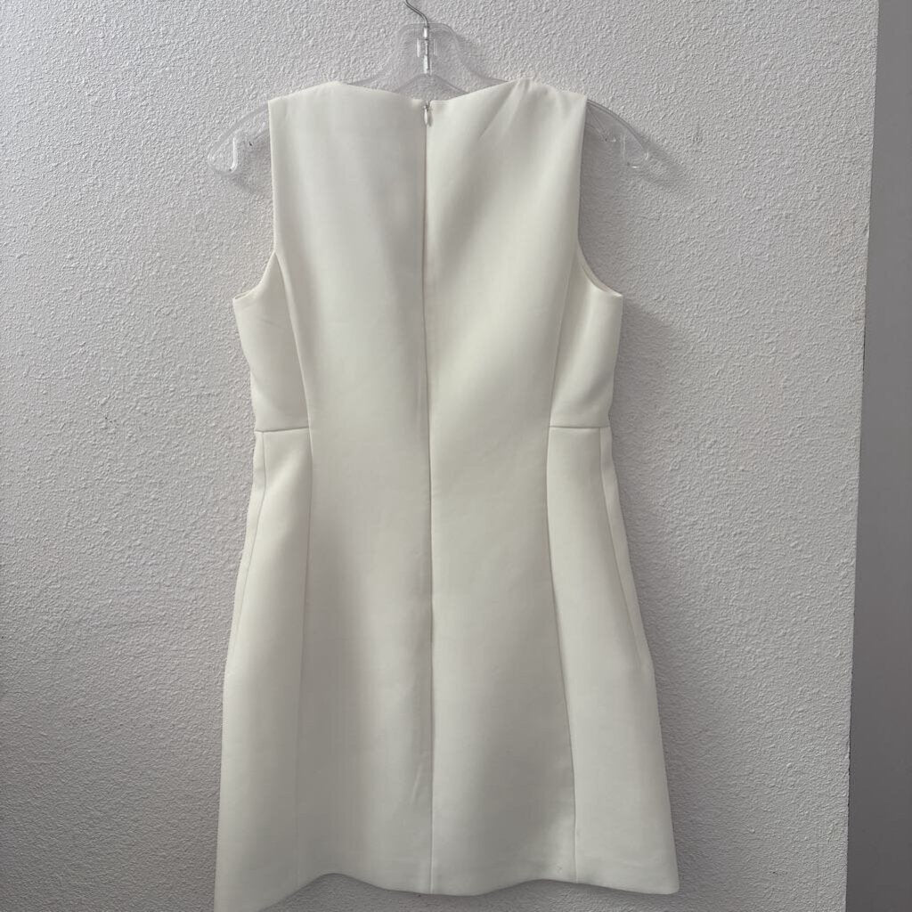 sleeveless