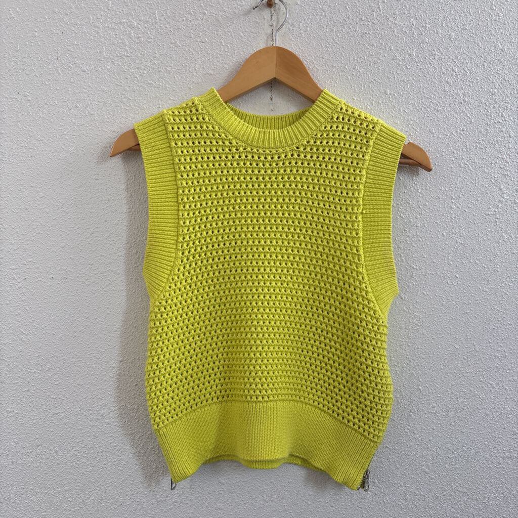 loose knit sleeveless