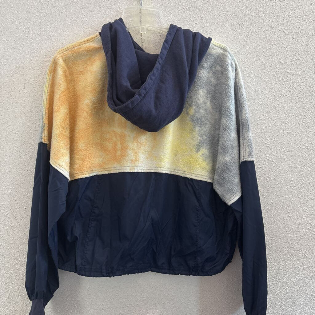 quarter zip fuzzy