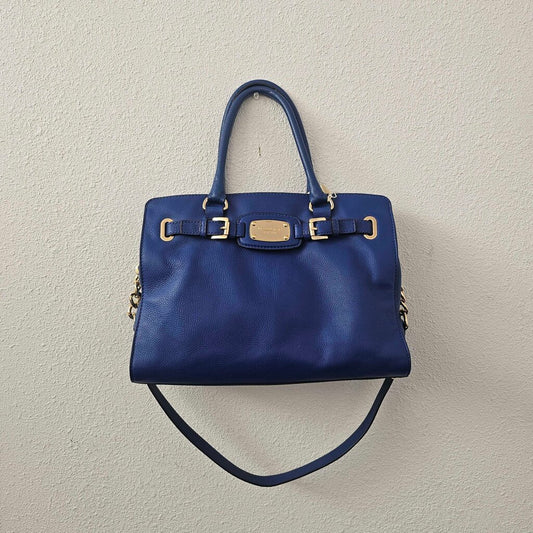 Leather tophandle with long strap