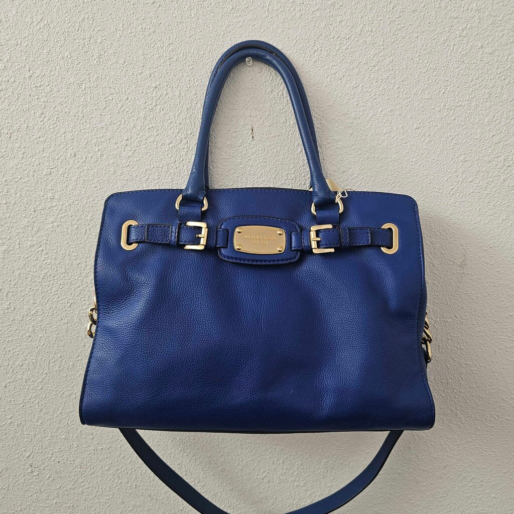 Leather tophandle with long strap