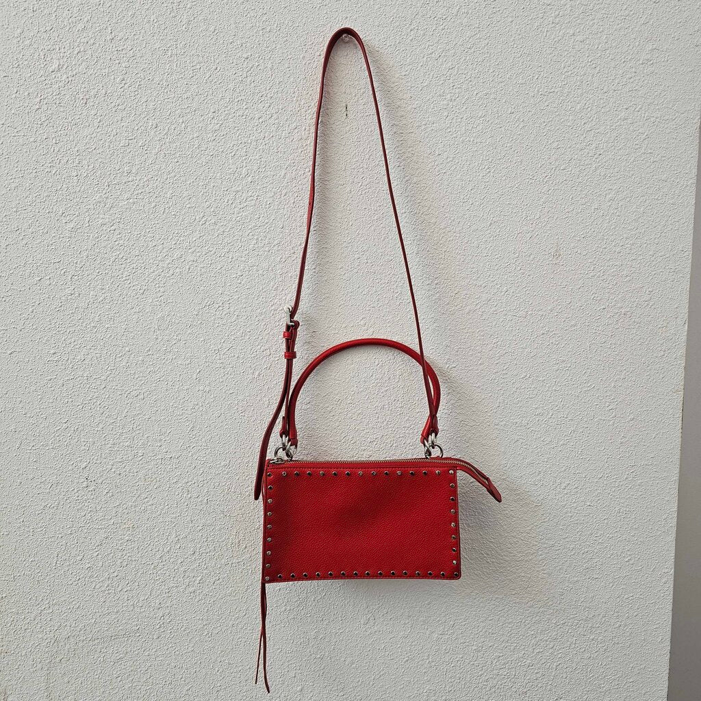 Leather crossbody with tophandle