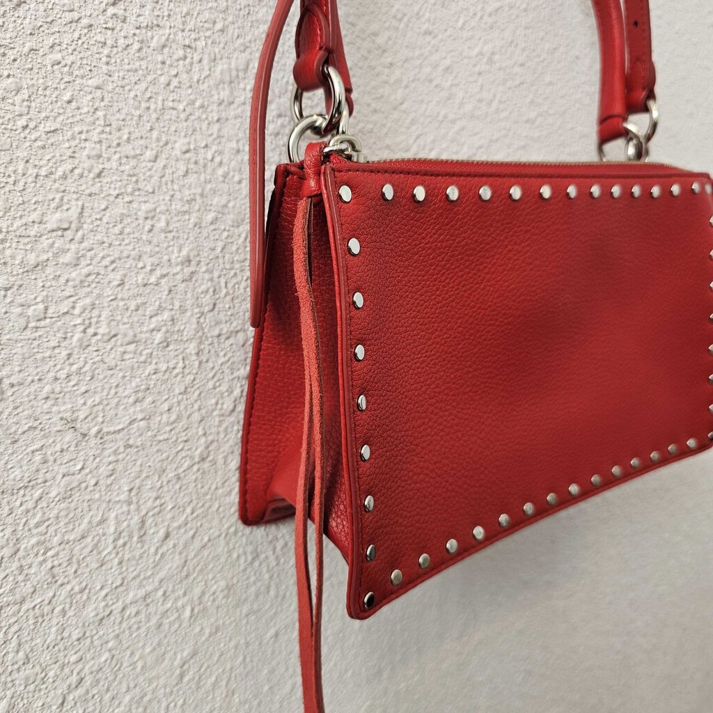 Leather crossbody with tophandle