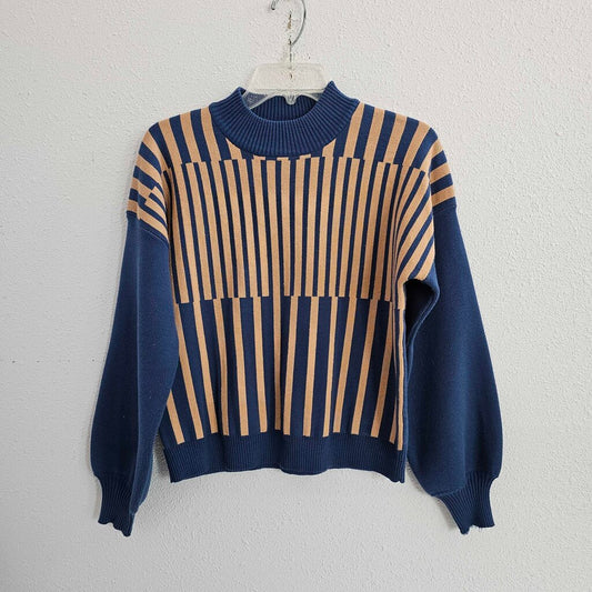 tan/blue