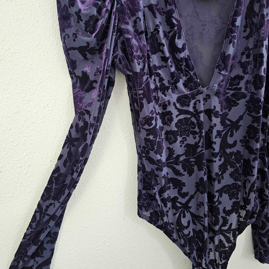 NWT Velvet