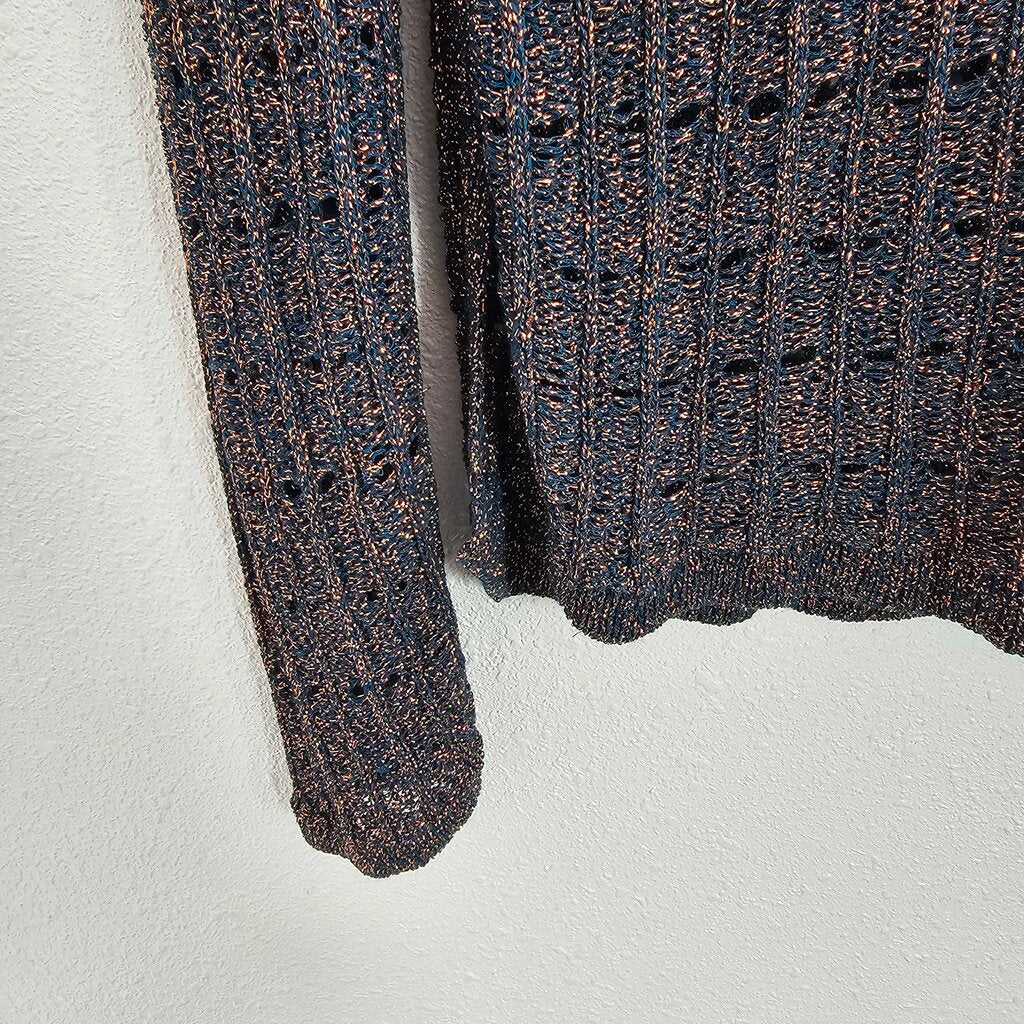 LS Loose knit top