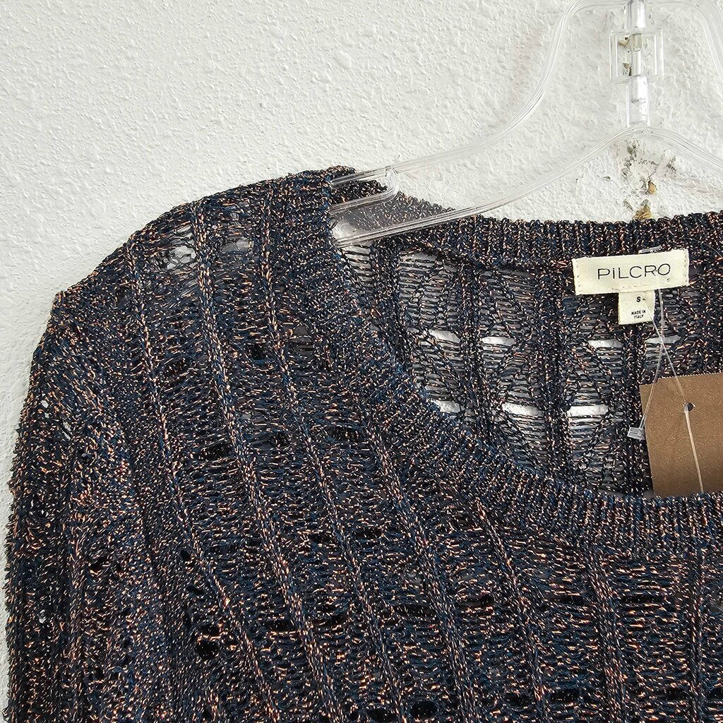 LS Loose knit top