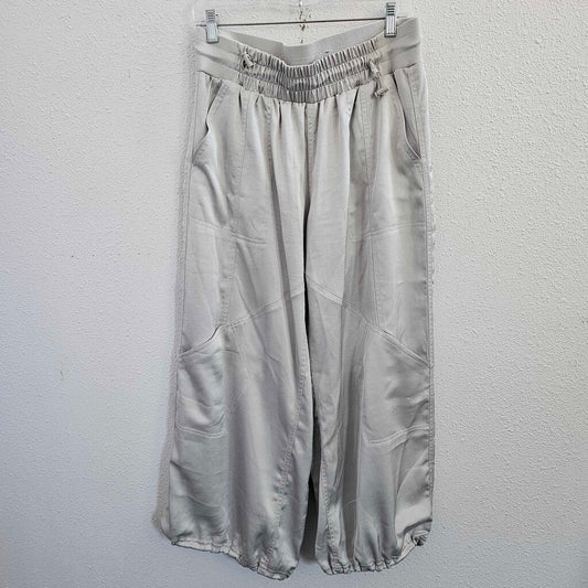 silky cargo