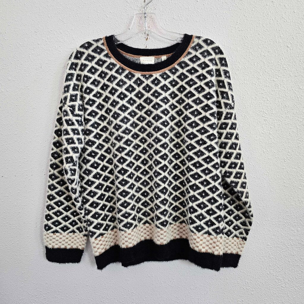 LS Print fuzzy sweater