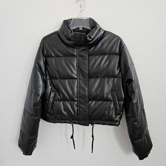 Cropped Vegan Puffer