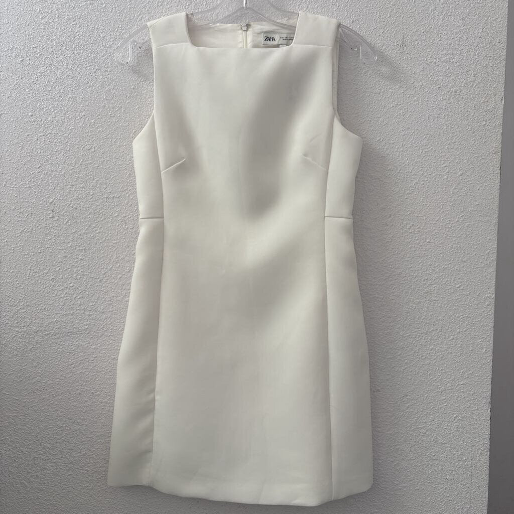 sleeveless