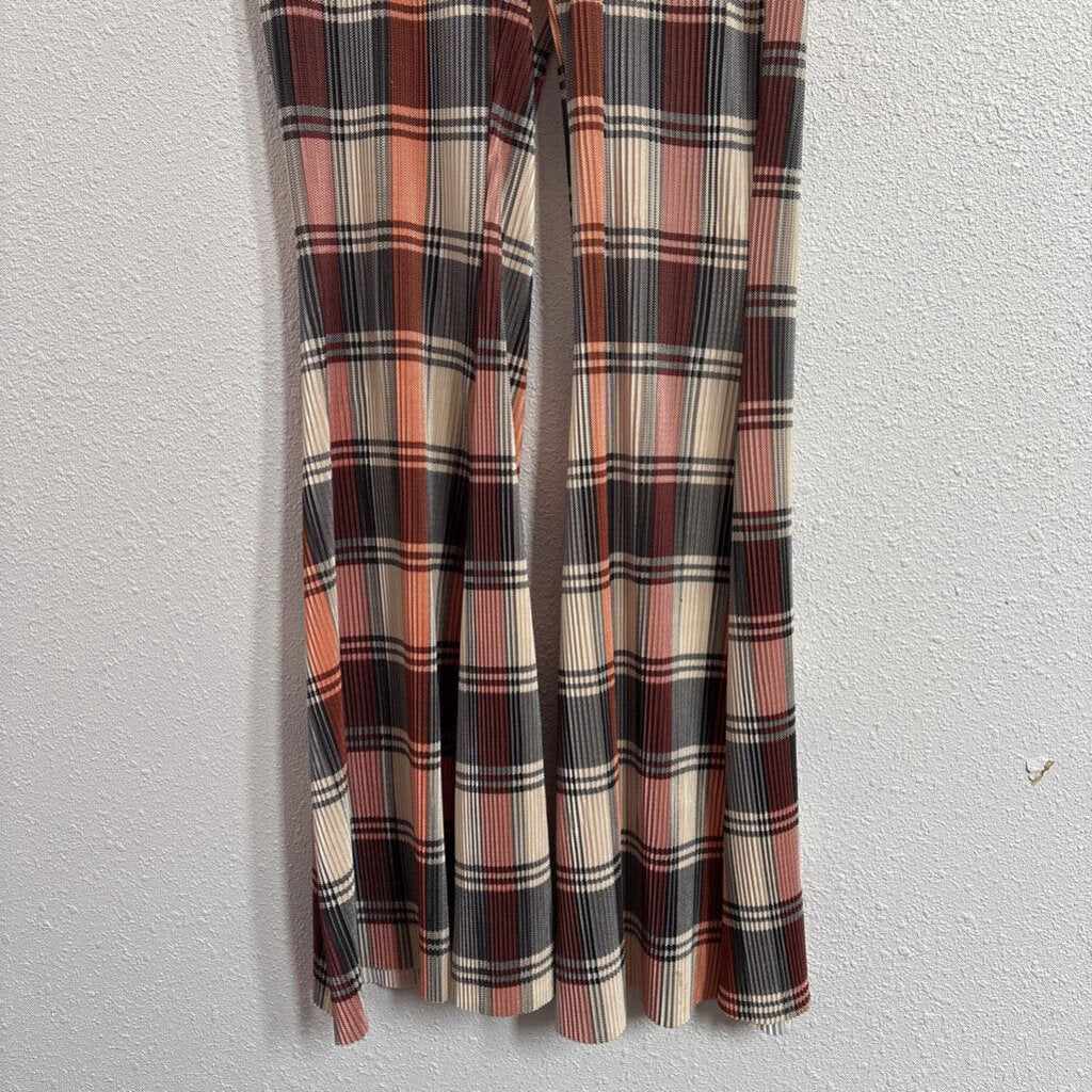 knit plaid
