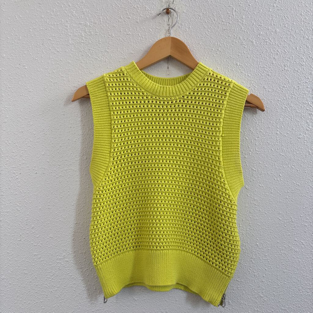 loose knit sleeveless