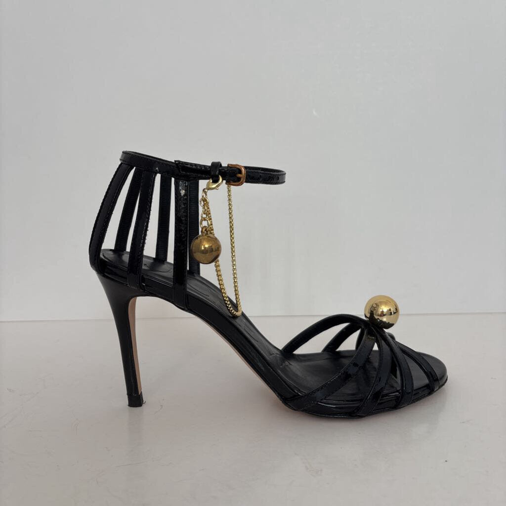BOX - Patent with chain