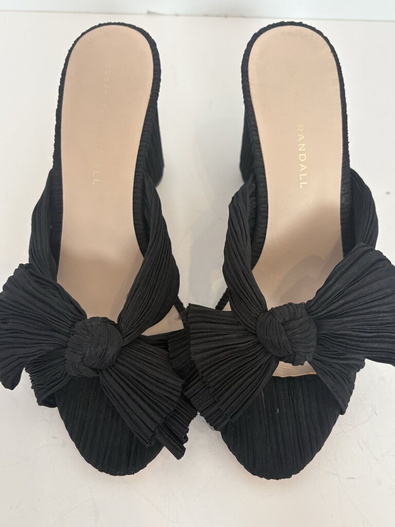 pleated bow heel