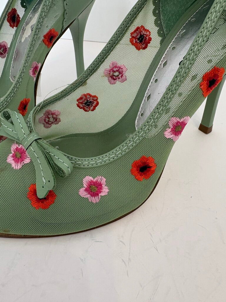 sheer/flowers