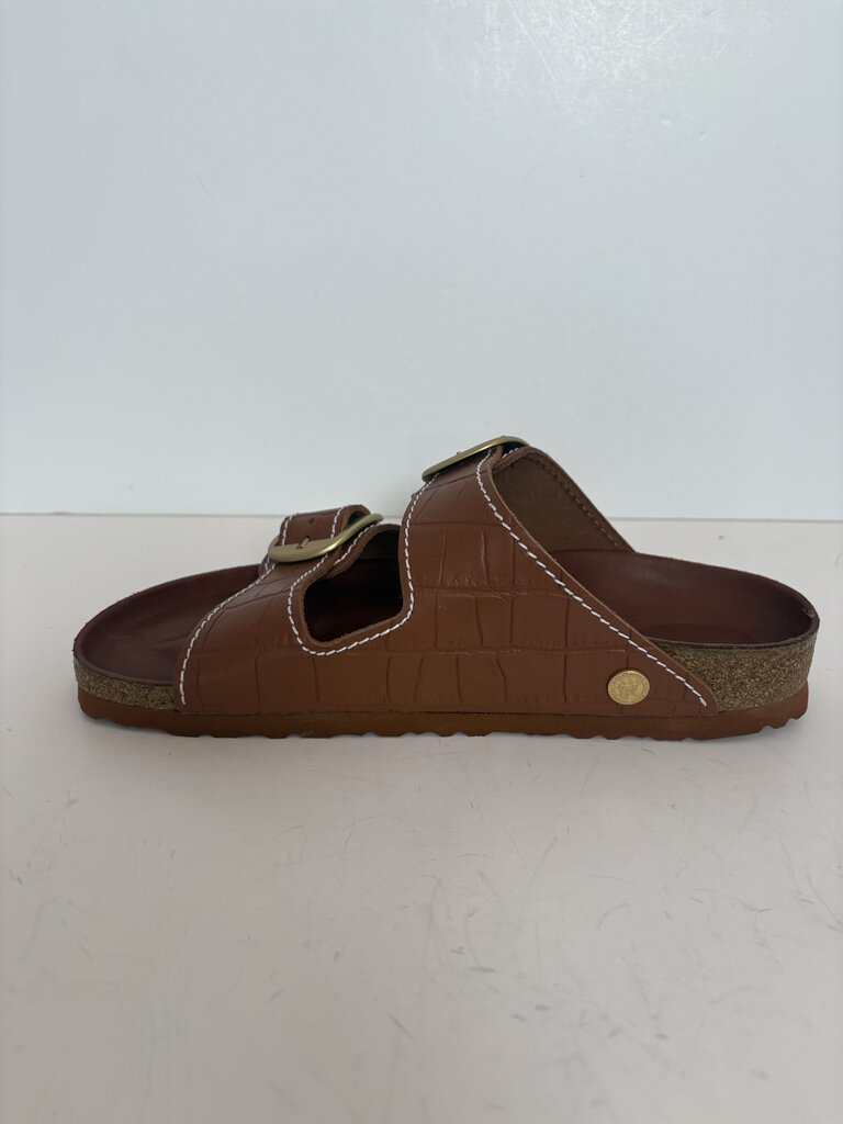 Croc Embossed