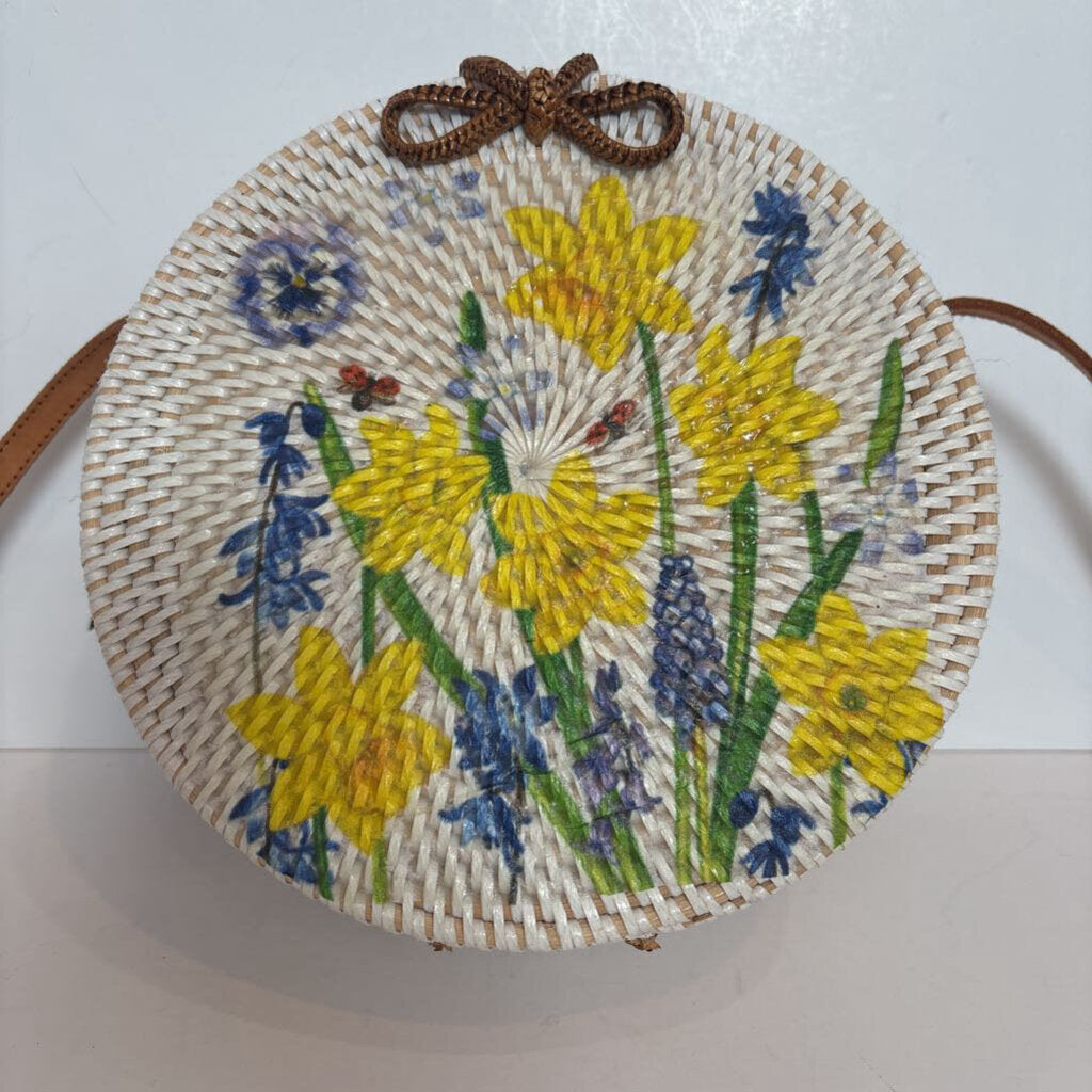 NWT Round Basket