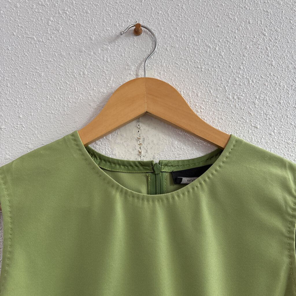 sleeveless