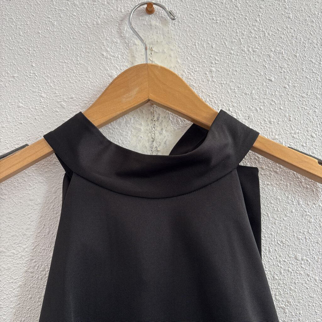 sleeveless