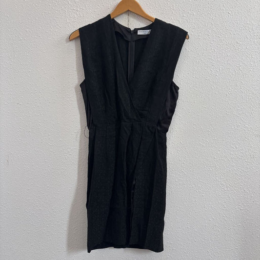 sleeveless
