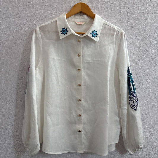 embroidered/button