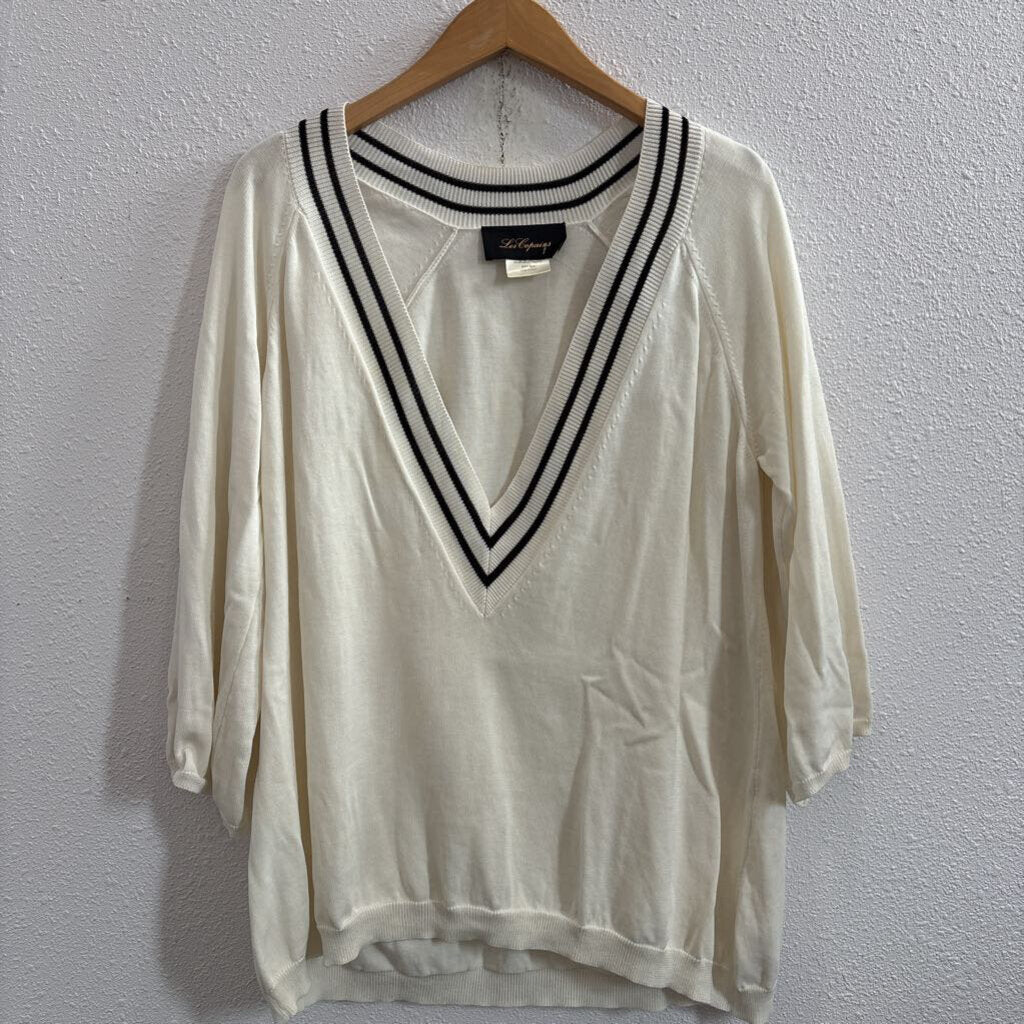 v neck