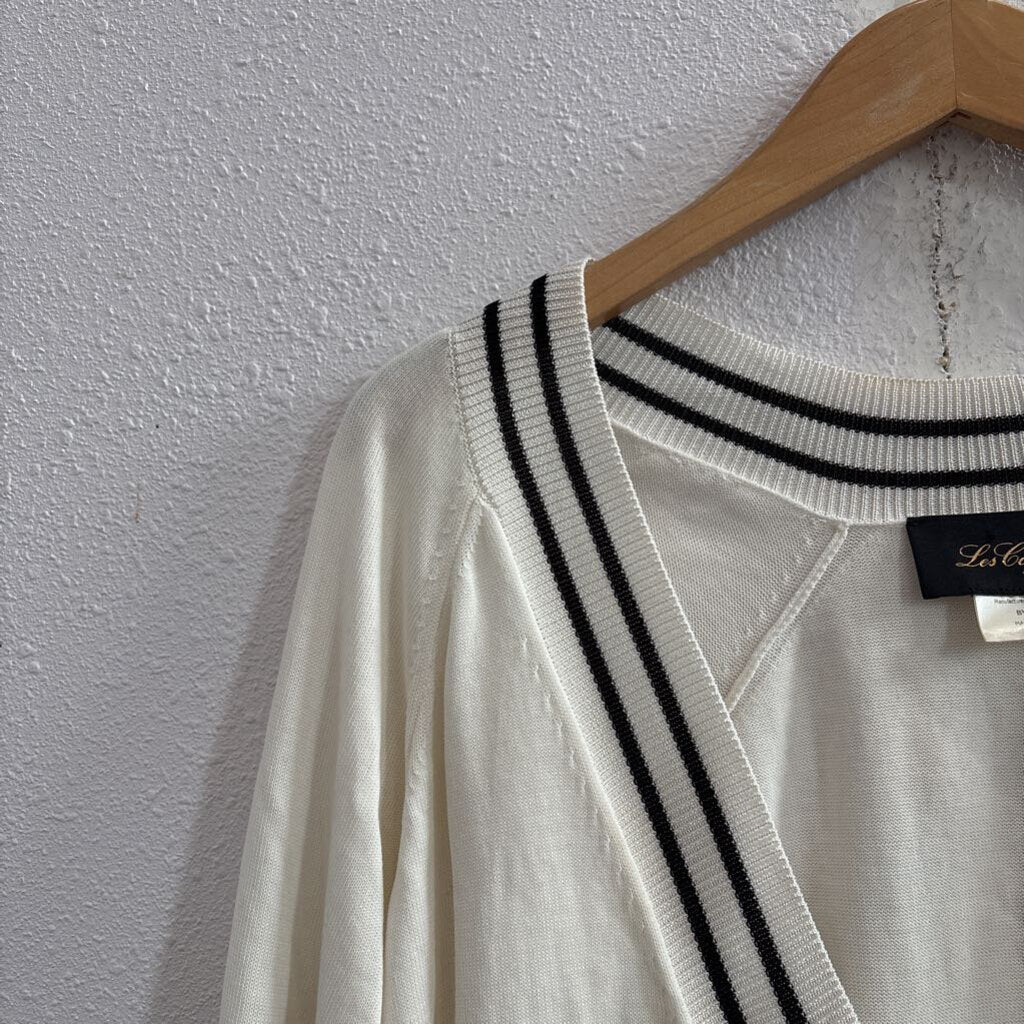 v neck