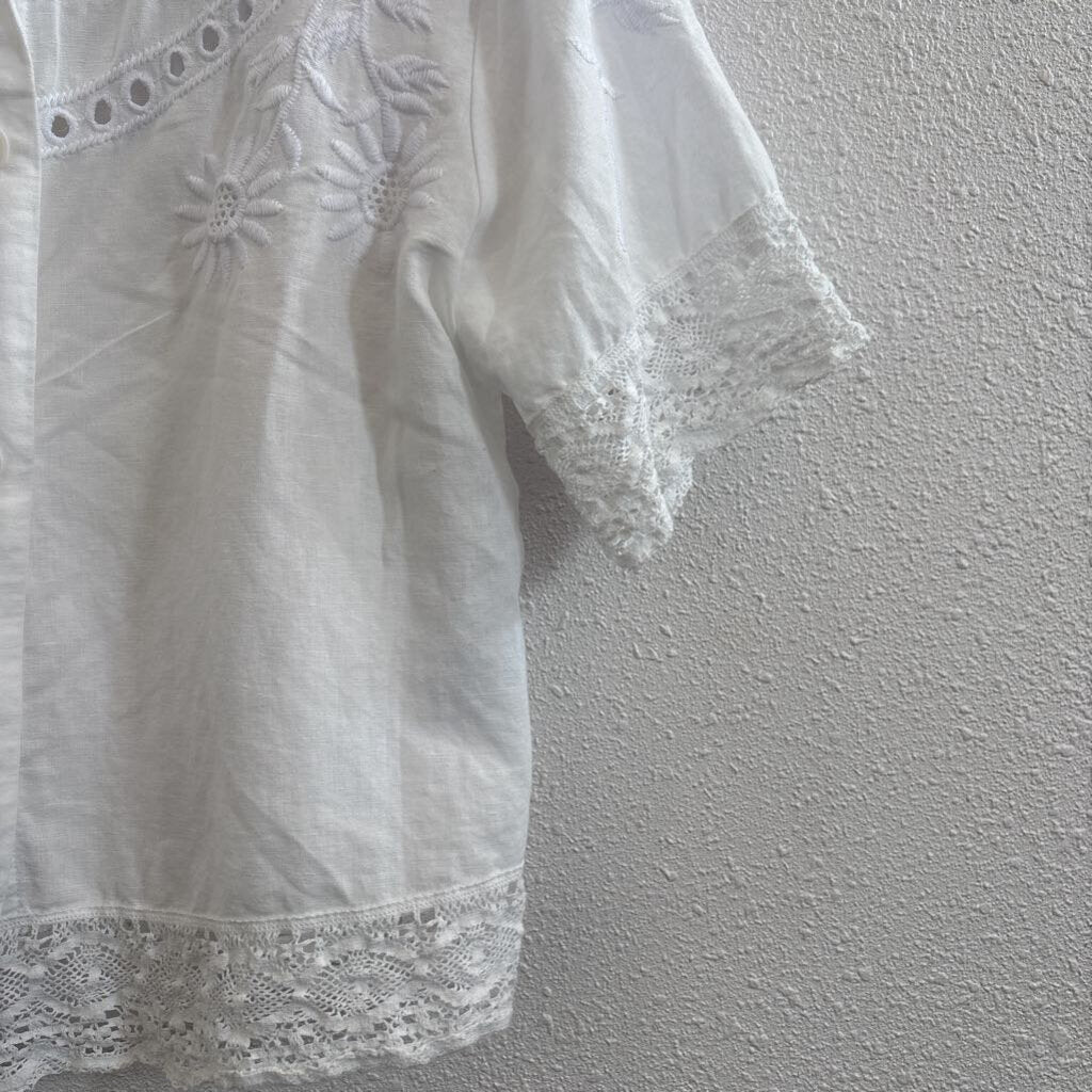eyelet