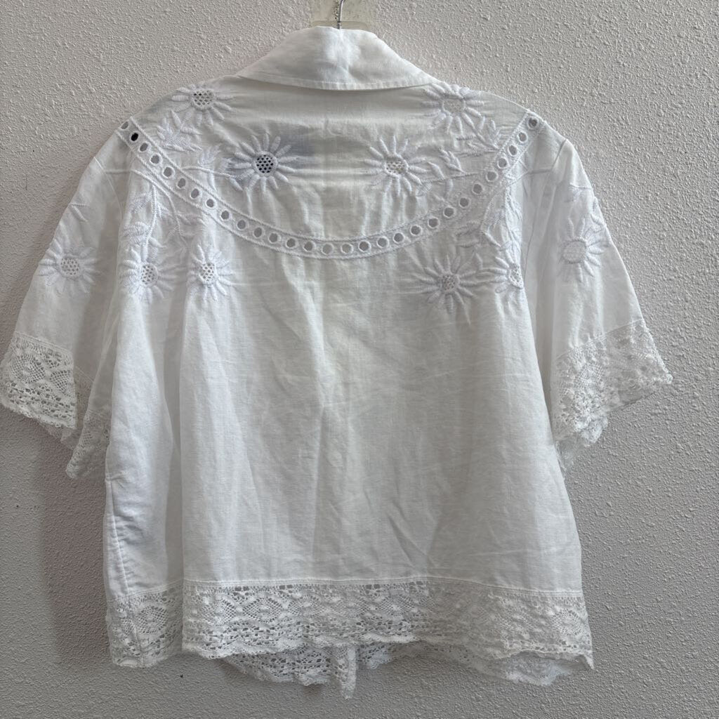 eyelet