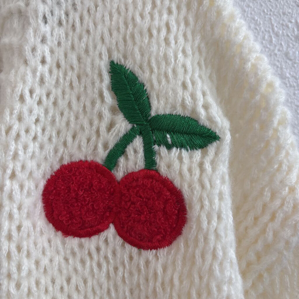 loose knit cherries