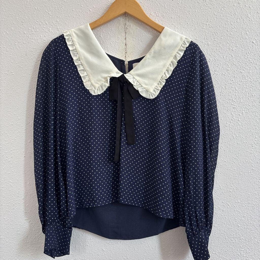 white collar/dots