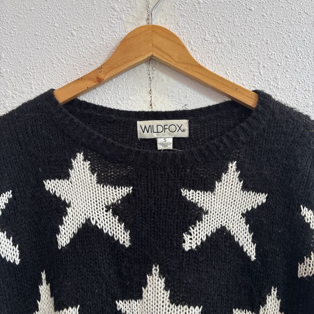 Star Print Distressed