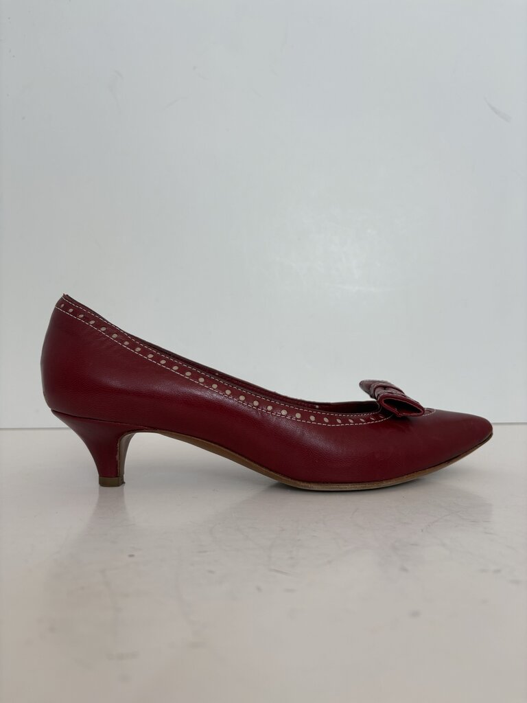 Kitten Heel