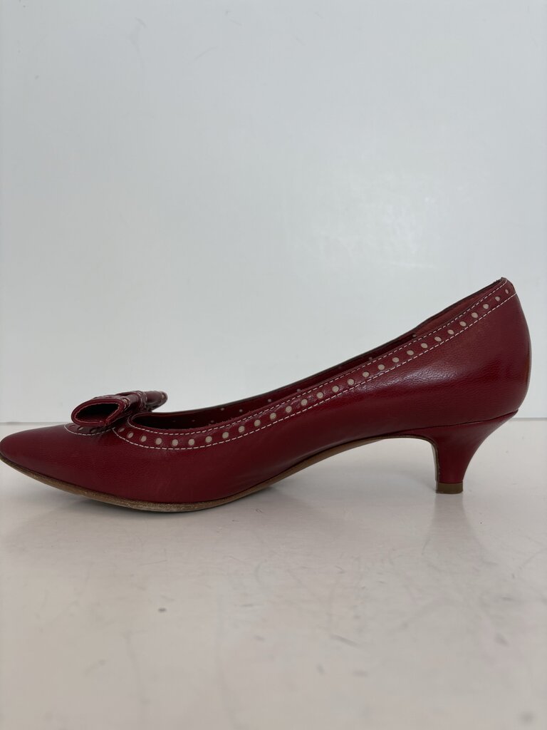 Kitten Heel