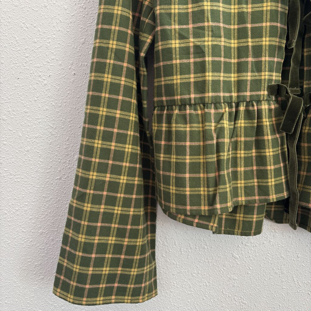plaid/tie