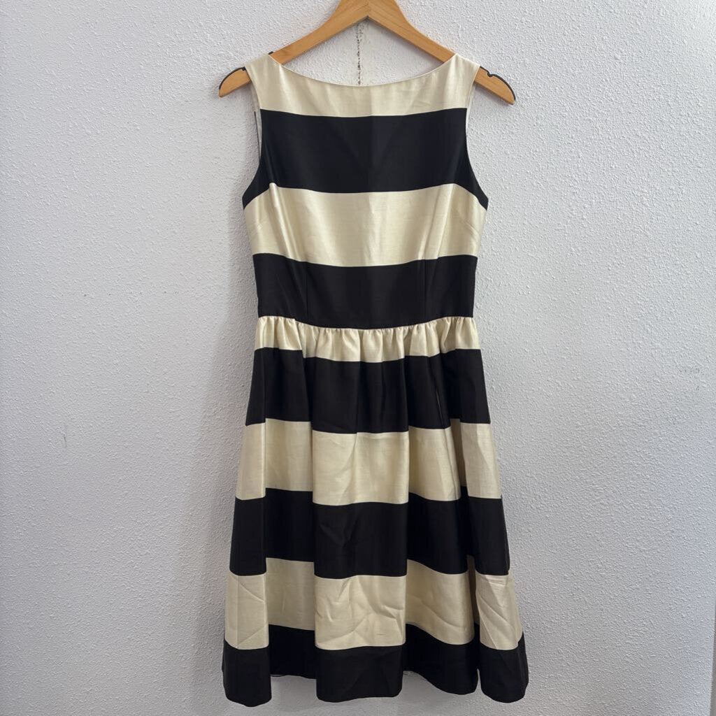 sleeveless stripe