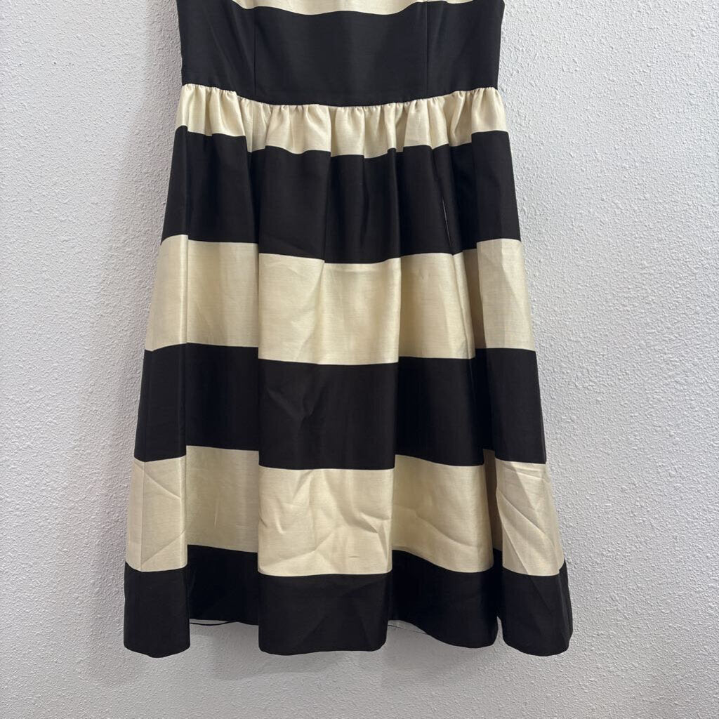 sleeveless stripe