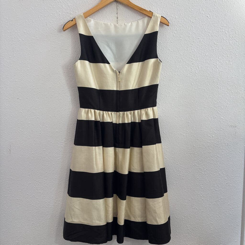 sleeveless stripe