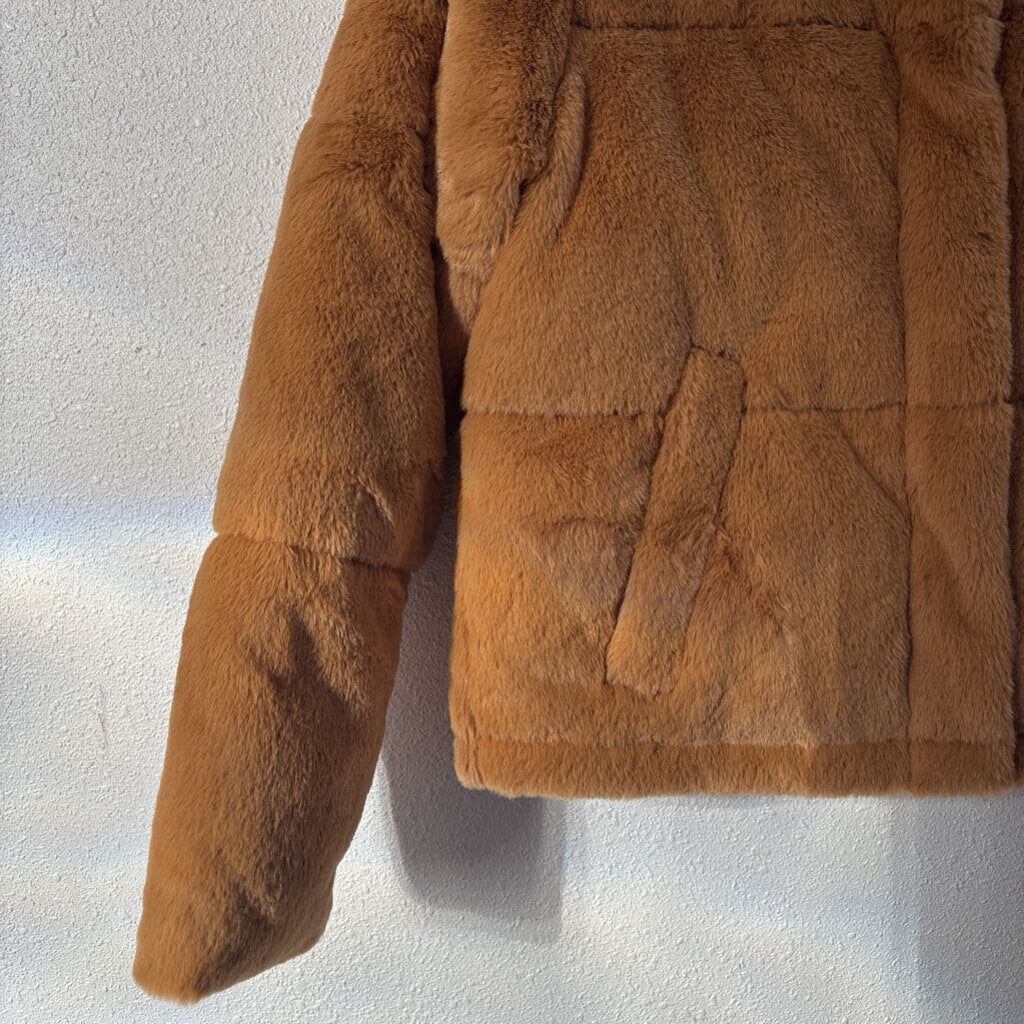 faux fur short